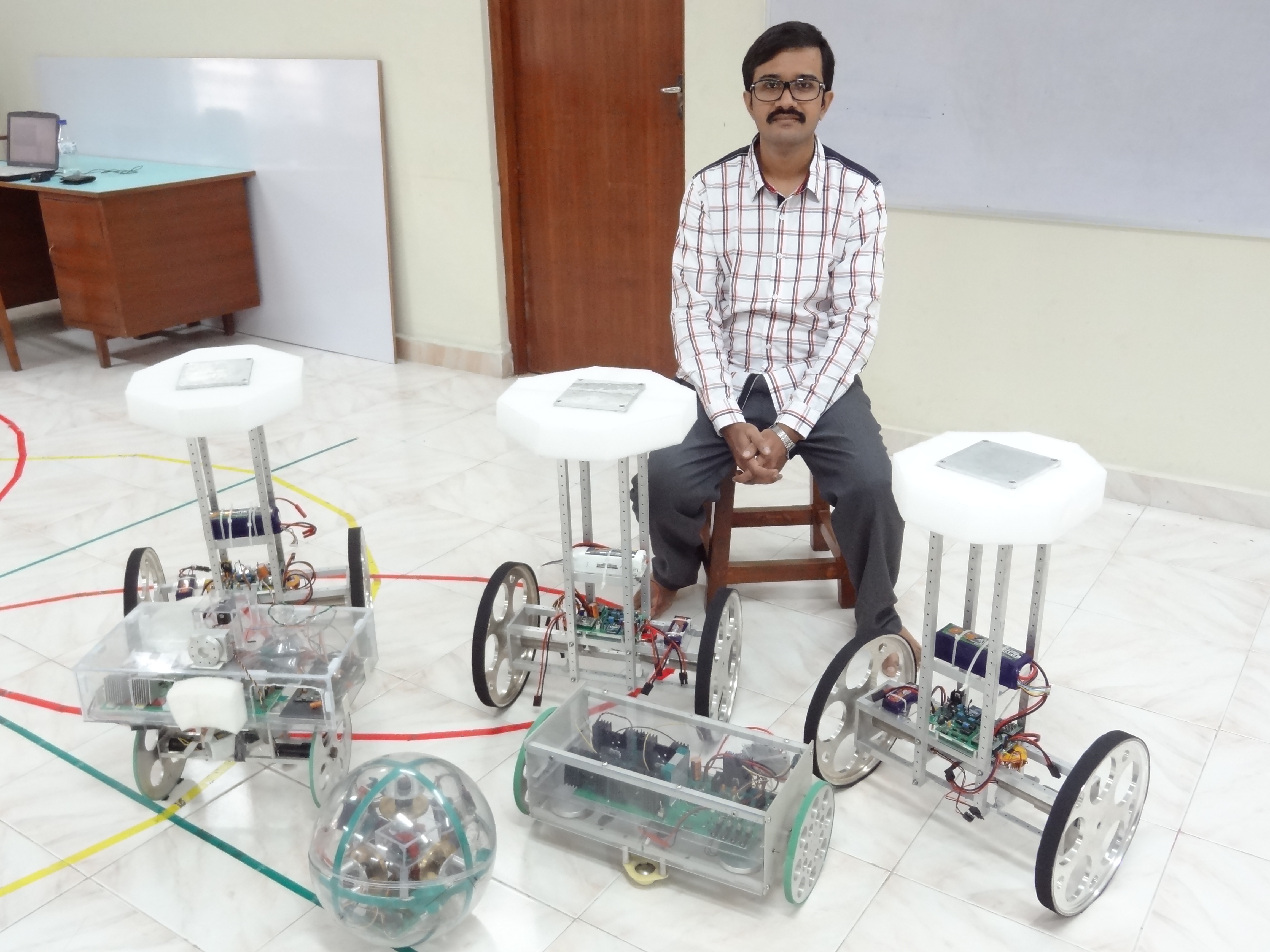 wheeled, spherical and self balancing robots